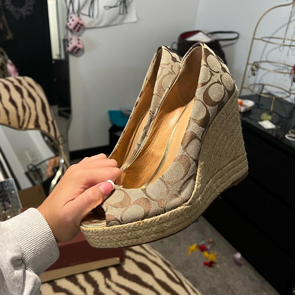 Coach Wedges